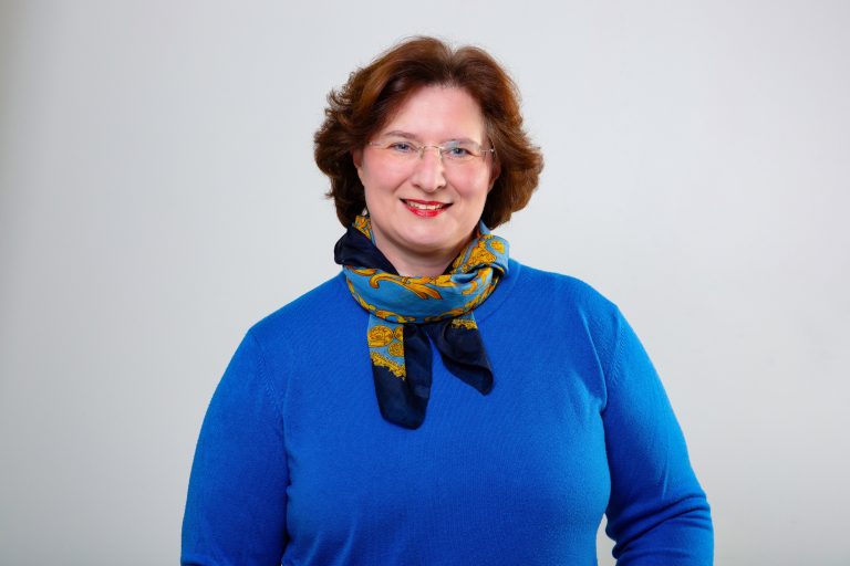 Porträt von Dr. Kerstin Gehlert, Fachärztin für Gynäkologie und Geburtshilfe in Kitzingen