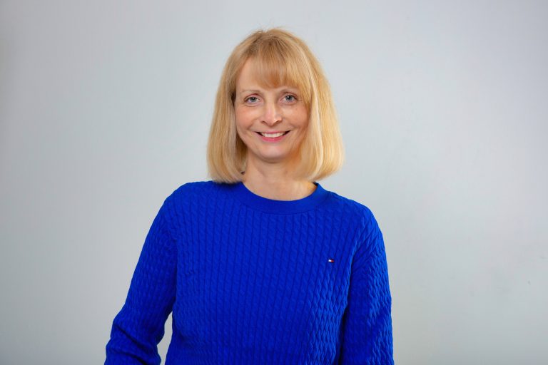 Porträt von Dr. Sabine Groß, Fachärztin für Gynäkologie und Geburtshilfe in Kitzingen